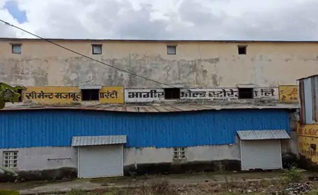 शाजापुर: जर्जर वेयर हाउस में रखा करोड़ों रुपये का सरकारी अनाज खराब, संचालक पर एफआईआर दर्ज