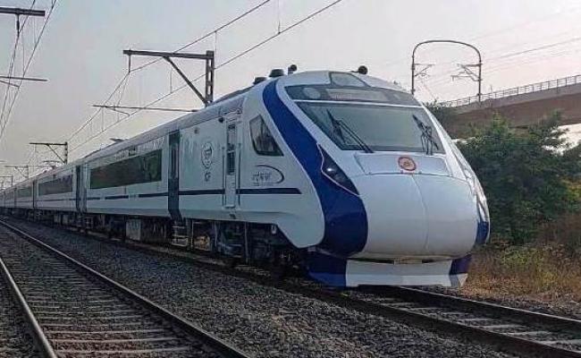 प्रधानमंत्री रविवार को नौ वंदे भारत एक्सप्रेस को हरी झंडी दिखाएंगे