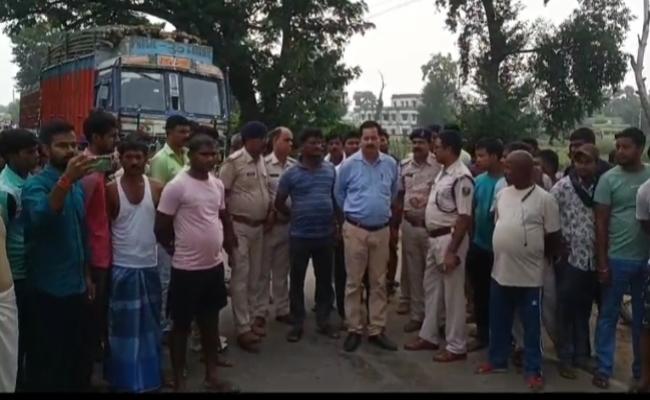 बिहारः ट्रक ने 4 मजदूरों को रौंदा, 3 की मौके पर मौत, एक गंभीर रूप से घायल