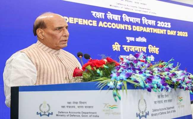 11  विकसित राष्ट्र के लिए आधुनिक हथियारों के साथ मजबूत सशस्त्र बल भी जरूरी : राजनाथ