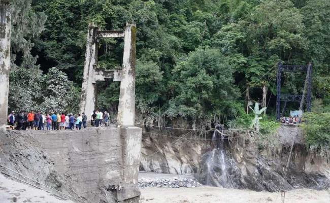 सिक्किम त्रासदीः मरने वालों की संख्या 30 पहुंची, 26 गंभीर हालत में भर्ती