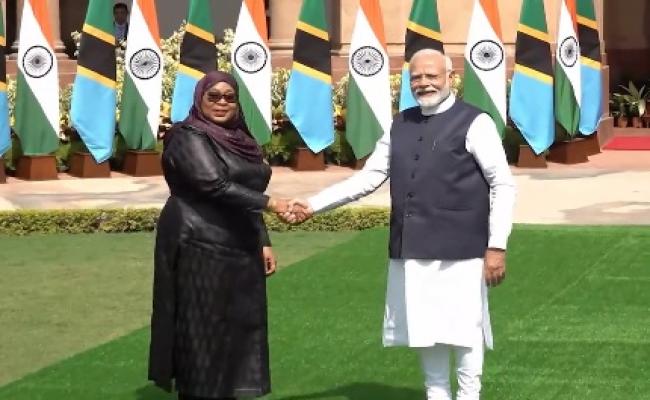 तंजानिया की राष्ट्रपति ने प्रधानमंत्री से की मुलाकात