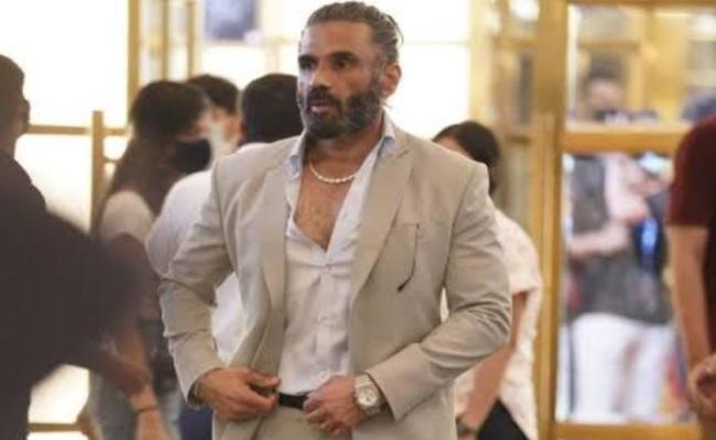 बॉलीवुड को लेकर सुनील शेट्टी का बड़ा बयान