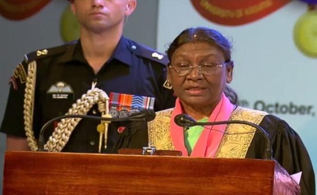 युवा शांति, समृद्धि और अनुशासन के मार्ग पर चलें, राष्ट्र स्वतः ही समृद्ध होगा : राष्ट्रपति