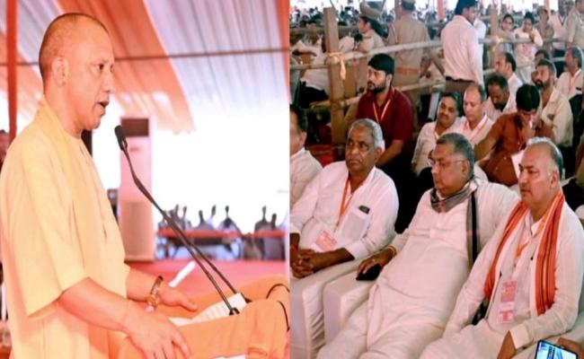 चुनाव के समय विपक्षियों को आती है जाति की याद : मुख्यमंत्री योगी