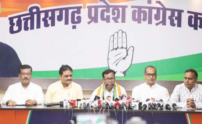 भाजपा वंचित वर्ग के लोगों को उनका अधिकार नहीं देने चाहती : भक्त चरणदास