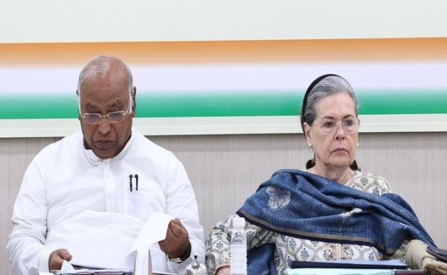 तेलंगाना विस चुनाव में खड़गे ने किया कांग्रेस की जीत का दावा