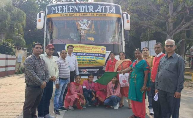 यमुनानगर: स्कूली छात्रों का पांच दिवसीय शैक्षणिक टूर हुआ रवाना