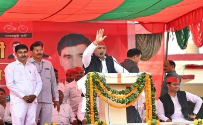 गर्व से कहो नाई समाज के लोग हमारे भाई हैं : अखिलेश यादव