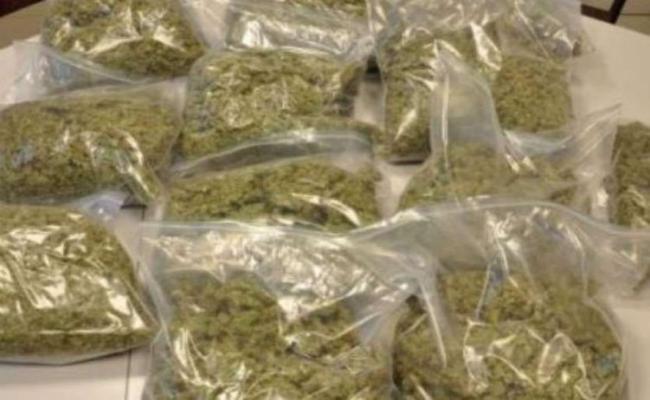 वाराणसी में अवैध गांजा बिक्री मामले में इस वर्ष अब तक कुल 45 अभियोग दर्ज