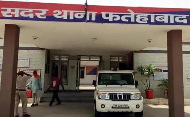 फतेहाबाद:सेना के वाहन से डीजल चोरी करने से रोका तो की मारपीट