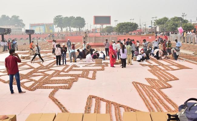 अयोध्या : 25 हजार वालंटियर्स 24 लाख दीए प्रज्ज्वलित कर बनायेंगे विश्व कीर्तिमान