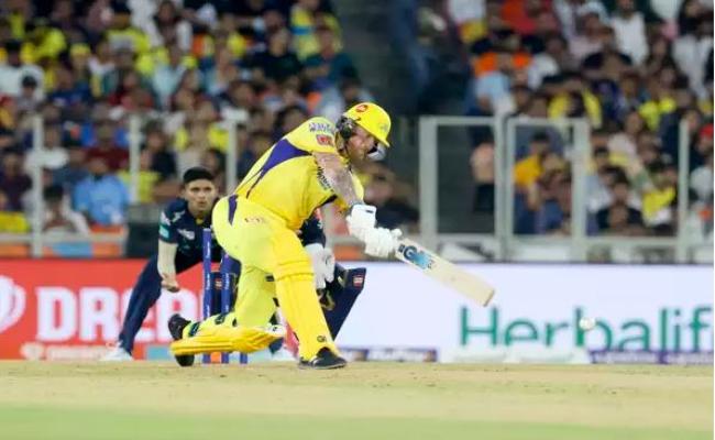 आईपीएल: सीएसके बेन स्टोक्स को रिलीज करने को तैयार; केकेआर फर्ग्यूसन को कर सकती है बाहर