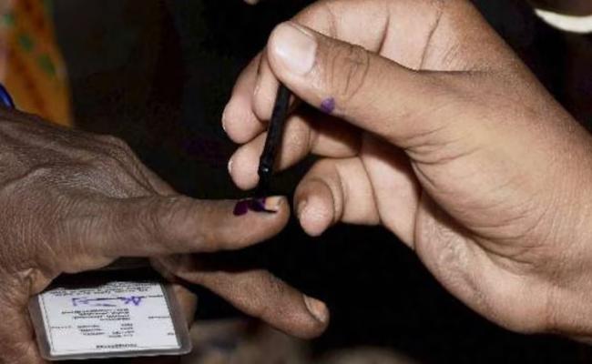 छत्तीसगढ़ में विस चुनाव : दूसरे चरण की 70 सीटों पर मतदान शुक्रवार को