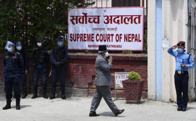 नेपाल में टिकटॉक पर प्रतिबंध का मामला सुप्रीम कोर्ट पहुंचा, दायर 08 याचिकाओं पर सोमवार से सुनवाई