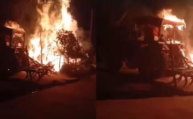 मप्र: भिंड में कांग्रेस प्रत्याशी के पोलिंग एजेंट के घर में लगाई आग, गृहस्थी का सामान जला