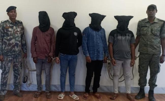 गिरिडीह में ऑनलाइन सेक्स का प्रलोभन देकर युवाओं को फंसाने के सात आरोपित गिरफ्तार