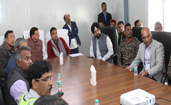 उत्तरकाशी सिलक्यारा सुरंग हादसा : अब श्रमिकों को निकालने के लिए रोबोट का सहारा