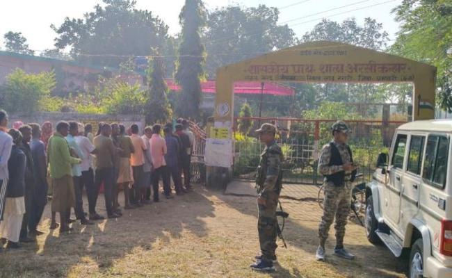 धमतरी : आईईडी ब्लास्ट के बाद भी सिहावा में रिकॉर्ड 87.63 प्रतिशत मतदान