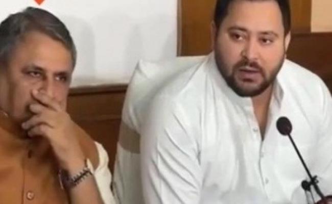 तेजस्वी यादव और विजय चौधरी ने बिहार को विशेष राज्य का दर्जा देने की मांग दोहराई
