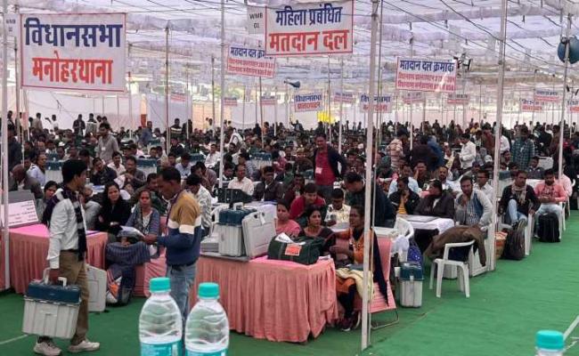राजस्थान विस चुनाव: 199 विधानसभा क्षेत्रों में चुनाव के लिए रवाना होने लगे मतदान दल