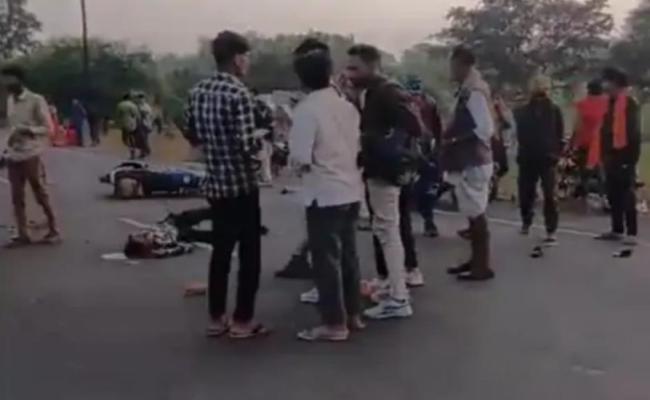 राजगढ़ः ट्रक ने बाइक को मारी टक्कर, एक युवक की मौत दो महिलाएं घायल