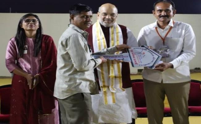 विकसित भारत का संकल्प मात्र शब्द नहीं, बल्कि करोड़ों गरीबों का जीवन स्तर सुधारने का पुनीत विचार है: अमित शाह