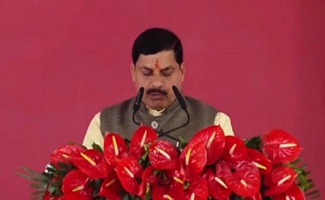 मप्र के मुख्यमंत्री बने मोहन यादव, जगदीश देवड़ा और राजेंद्र शुक्ला ने भी ली शपथ