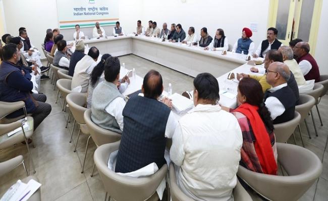 बिहार में कांग्रेस गठबंधन के साथ लड़ेगी चुनाव : अखिलेश प्रसाद सिंह