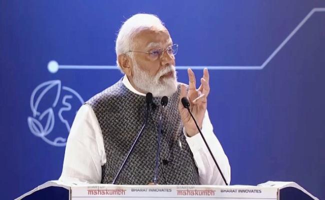 देश में 45 प्रतिशत से अधिक स्टार्ट-अप का नेतृत्व महिलाएं कर रही हैं : प्रधानमंत्री