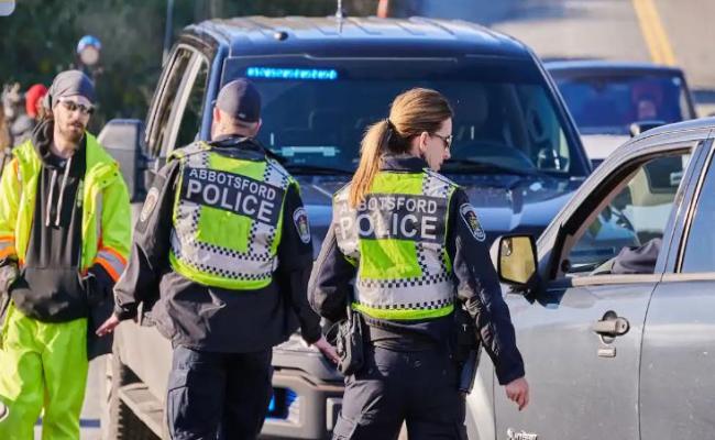 भारतीय मूल के कारोबारी समेत दो की कनाडा में हुई गोलीबारी में मौत