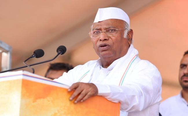 भाजपा दोबारा सत्ता में आई तो यह लोकतंत्र व संविधान कर देंगे खत्म: मल्लिकार्जुन खड़गे