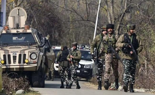 डोडा मुठभेड़ में सेना के पांच जवान और एक पुलिस अधिकारी घायल