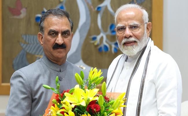हिमाचल प्रदेश के मुख्यमंत्री ने प्रधानमंत्री से मुलाकात की