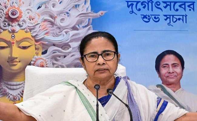 नीति आयोग की बैठक में शामिल होने अगले हफ्ते दिल्ली जा सकती हैं ममता