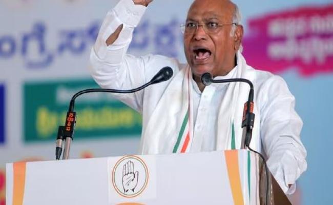 बुल्डोजर की कार्रवाई को असंवैधानिक करार देते हुए भाजपा शासित राज्य सरकारों पर कांग्रेस ने साधा निशाना