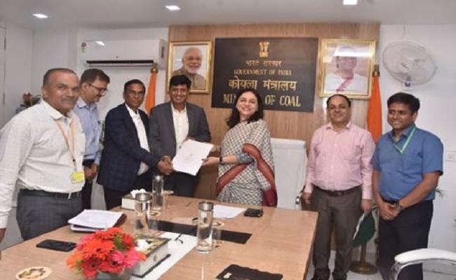 कोयला मंत्रालय ने माचकाटा समेत 3 वाणिज्यिक कोयला खदानों के लिए जारी किए आवंटन आदेश