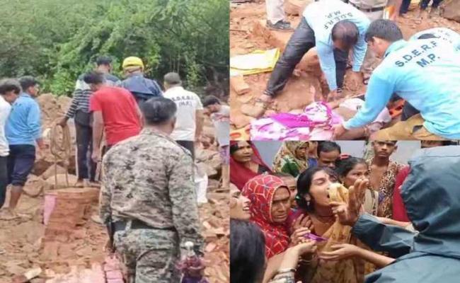 दतिया में किले की दीवार गिरने से दाे लाेगाें की माैत, 9 लोग मलबे दबे, रेस्क्यू जारी
