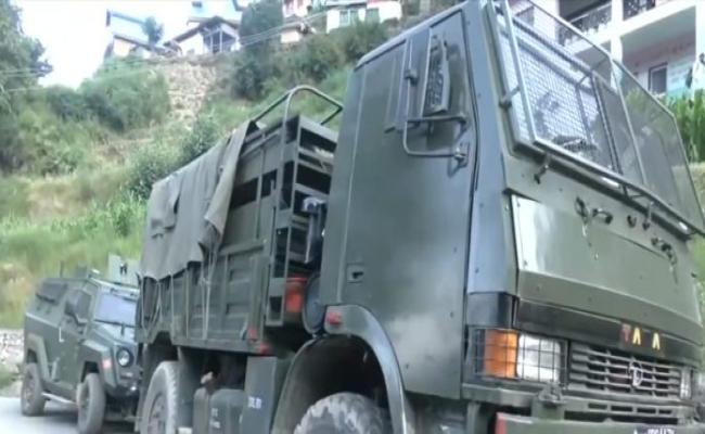 किश्तवाड़ में आतंकियों से मुठभेड़ में दो जवान शहीद, दो घायल