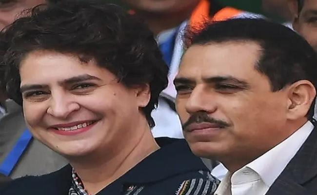 प्रियंका गांधी वाड्रा आज वायनाड में भरेंगी पर्चा