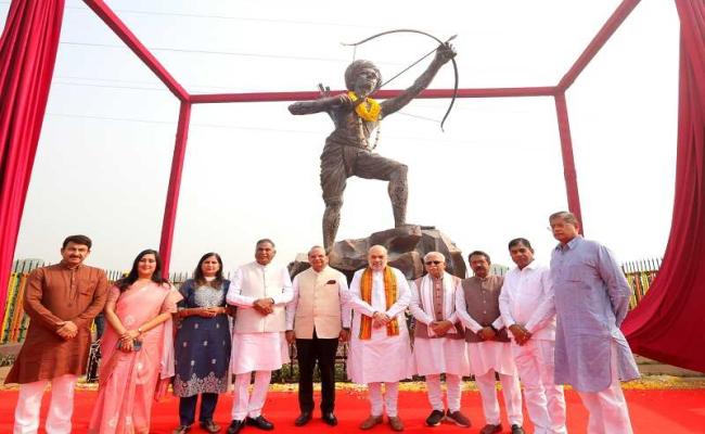 केंद्र सरकार ने दिल्ली के सराय काले खां चौक का नाम बदल कर बिरसा मुंडा चौक किया