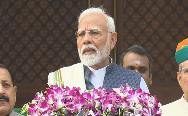 शीतकालीन सत्र से पूर्व प्रधानमंत्री ने विपक्ष से कहा- हुड़दंग नहीं, भागीदारी करें