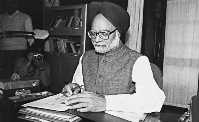 मनमोहन सिंह की समाधि के लिए जगह देने से मोदी सरकार ने किआ इनकार