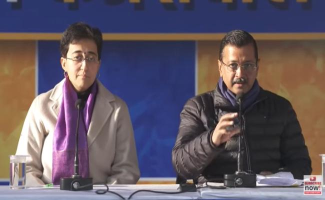 केजरीवाल का प्रधानमंत्री पर पलटवार, प्रेस कांफ्रेंस में निकाली भड़ास
