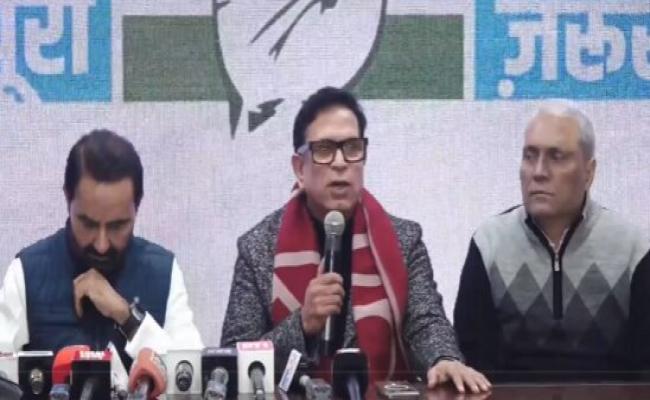 GST संग्रह में आम लोगों की भागीदारी दो तिहाई, ‘चहेते’ उद्योगपतियों की सिर्फ तीन प्रतिशत: कांग्रेस