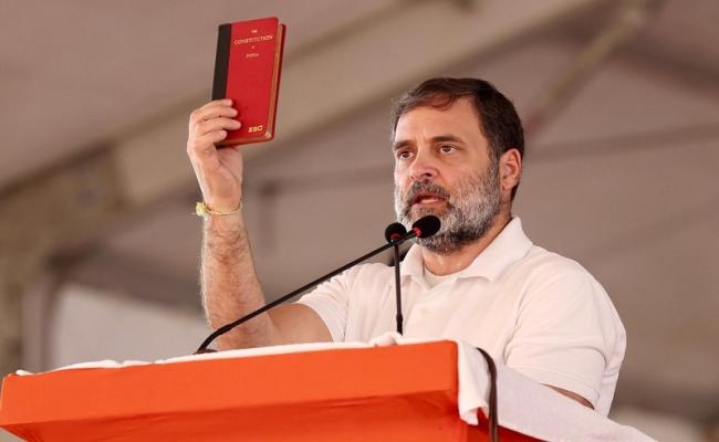 राहुल गांधी ने सरकार गरीबों से मुंह मोड़ने का लगाया आरोप , सफेद टी-शर्ट मुहिम’ शुरू की