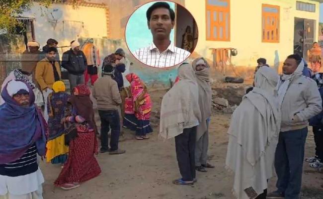 चारपाई पर सो रहे युवक की चाकू से गोदकर हत्या