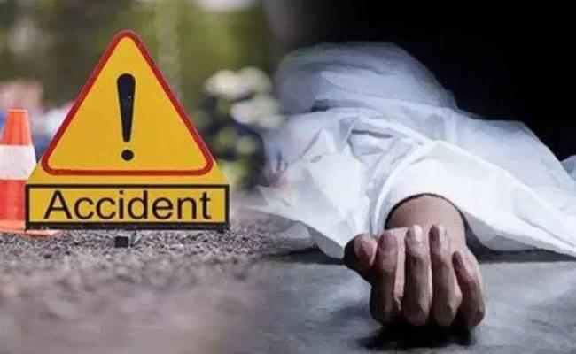 ​सड़क हादसे में मध्य प्रदेश के तीन दोस्तों की मौत