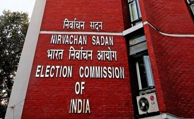 कांग्रेस का आरोप : निर्वाचन आयोग मतदाता सूची में हेरफेर सत्तारूढ़ दल को लाभ पहुंचाने की कवायद