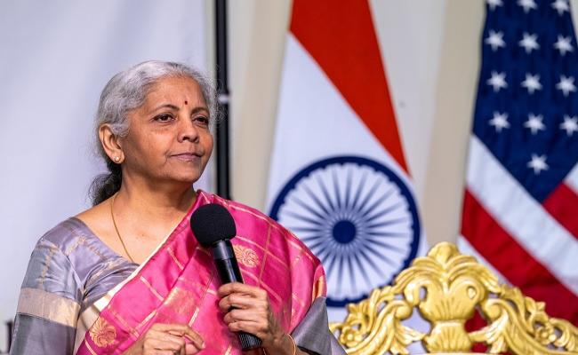 भारत को इस साल अमेरिका के साथ व्यापार समझौता पूरा होने की उम्मीद : सीतारमण